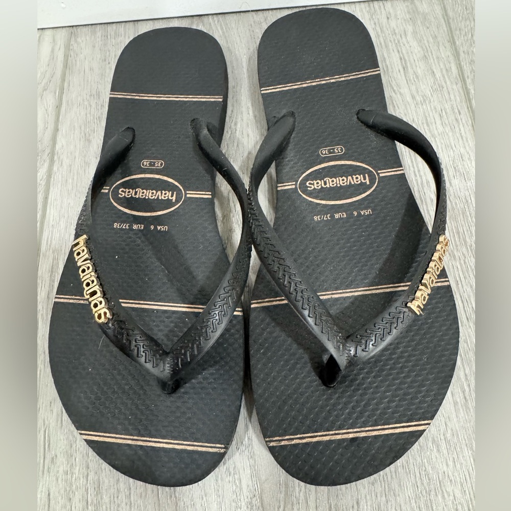 Havaianas Black and Gold Sandals